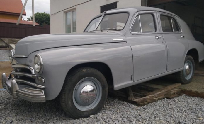 В Україні офіційно продали автомобіль 1951 року: ГАЗ-20 В Україні офіційно продали автомобіль 1951 року: ГАЗ-20