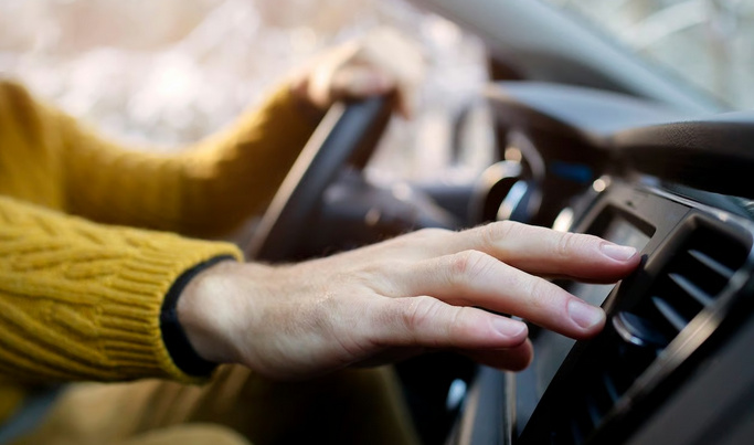 Українці завезли 26 тисяч уживаних авто за жовтень: електрокари забрали більше половини ринку Українці завезли 26 тисяч уживаних авто за жовтень: електрокари забрали більше половини ринку