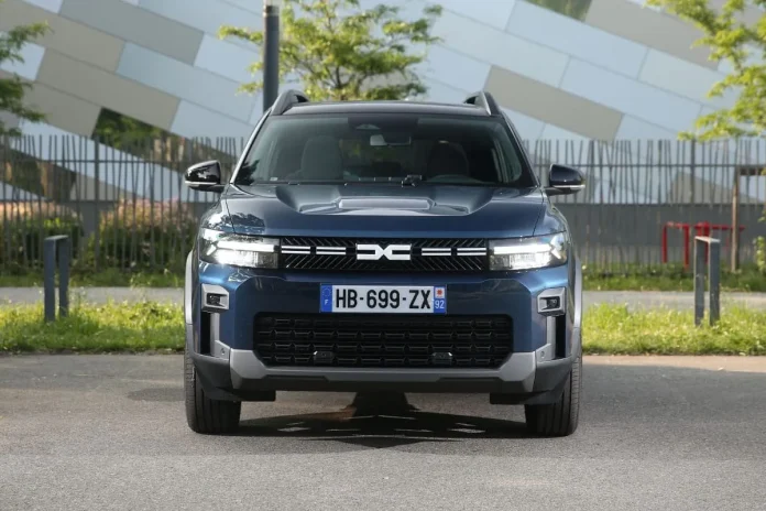 Dacia Bigster Hybrid: 3,5 літра в місті та 7,4 на автобані Dacia Bigster Hybrid: 3,5 літра в місті та 7,4 на автобані