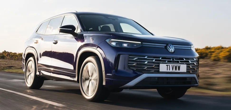 VW Tayron - практичний сімейний варіант на базі Tiguan третьої генерації