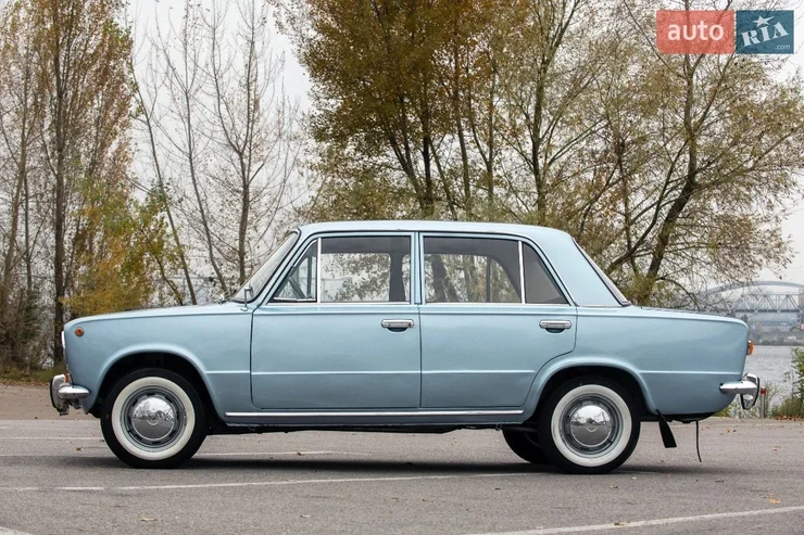 Капсулу часу на колесах: ВАЗ-2101 з кіностудії Довженка дають за $45 тисяч