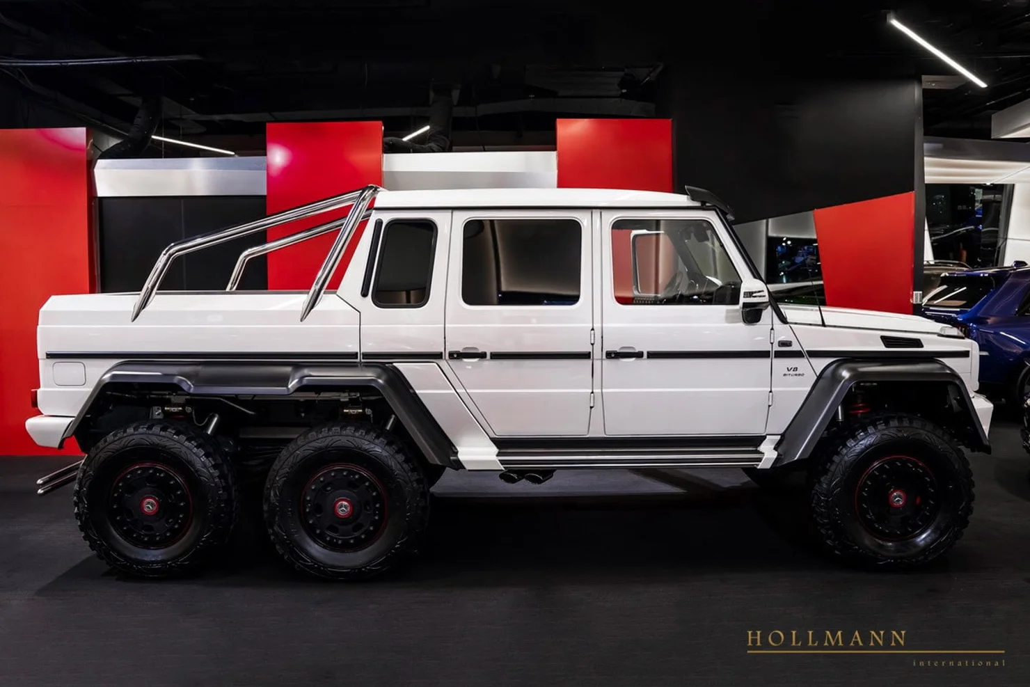 Mercedes G63 AMG 6X6 з пробігом 220 км виставили за мільйон доларів