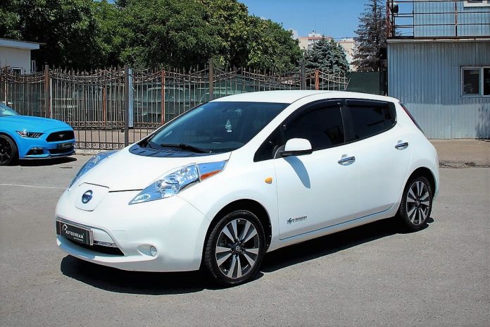 Nissan Leaf II: інструкція з виживання для тих, хто купує вживаний електромобіль