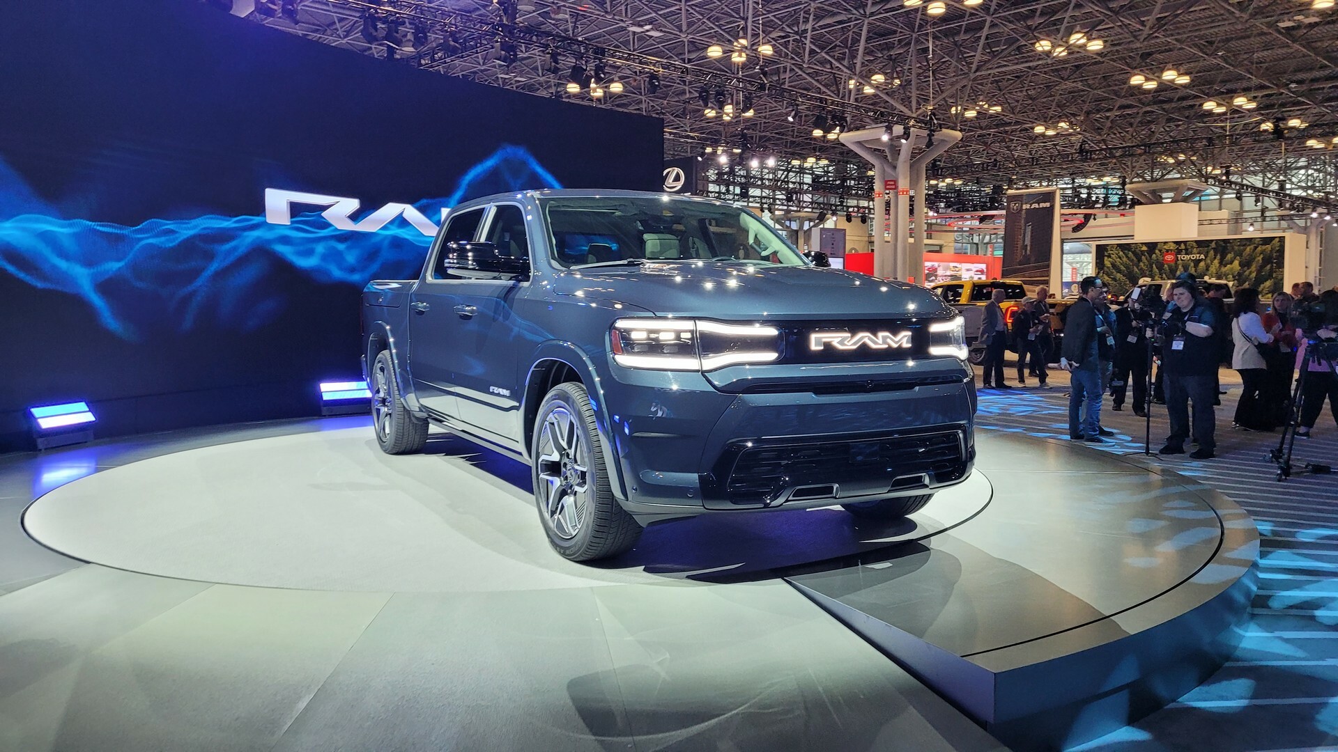 Криза електричних пікапів у США: Ford та Ram змінюють курс, General Motors під питанням - фото 1