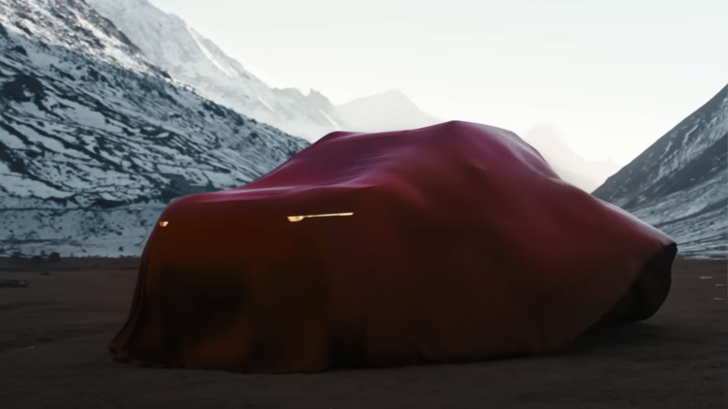 Новий Renault Duster готується до дебюту: змінений дизайн та сучасне оснащення - фото 2