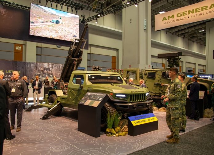 САУ Hawkeye вперше продали: покупець – не Україна