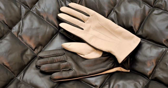 Водіння в рукавичках може коштувати 55 тисяч гривень: де діють суворі правила