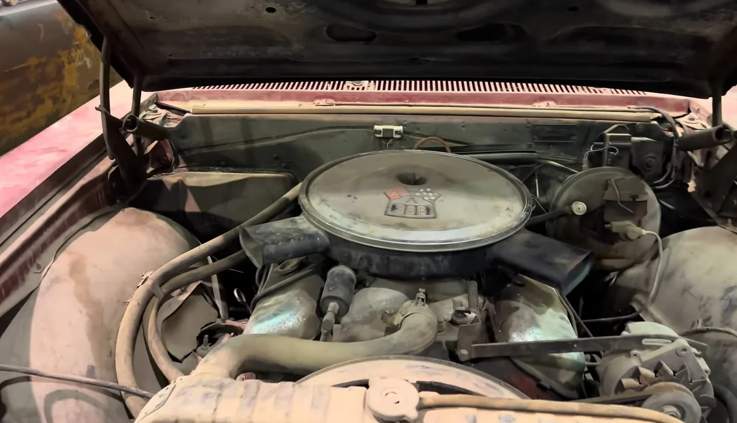 У гаражі 54 роки стояв 375-сильний "монстр": американець знайшов Chevelle Z16, про який General Motors вже забули