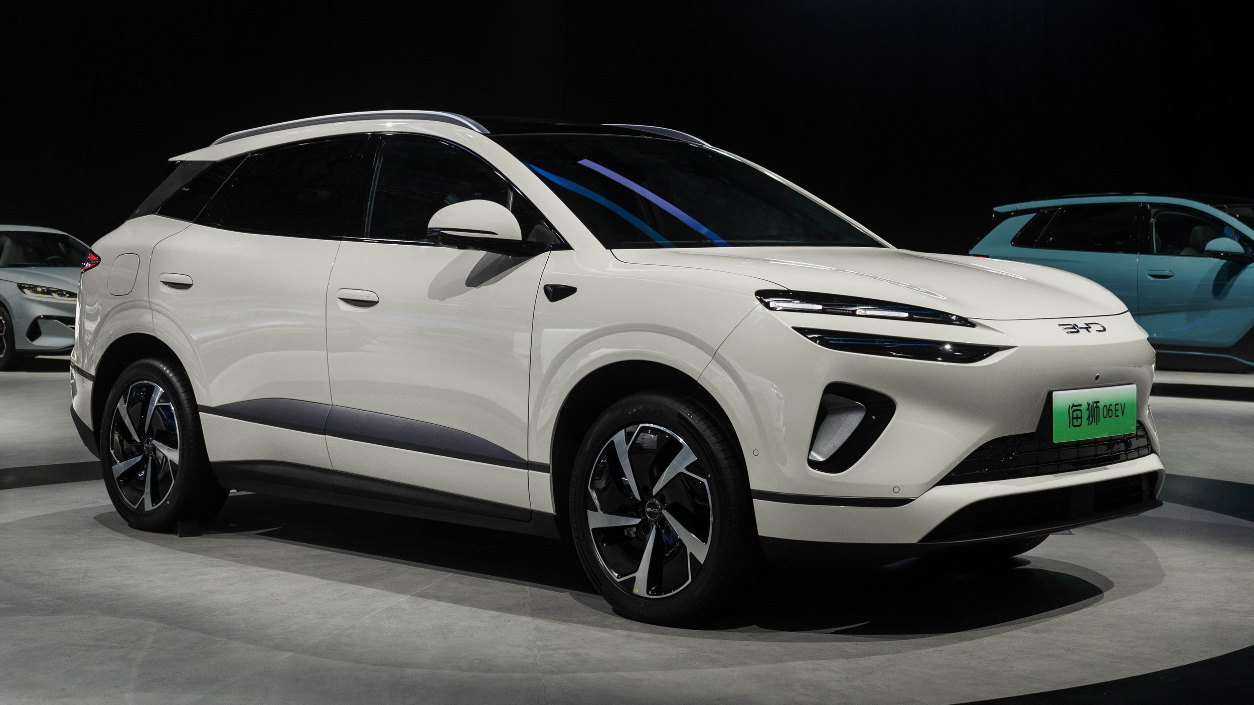 Китай першим у світі запроваджує обов’язкові стандарти ефективності для електромобілів - фото 1