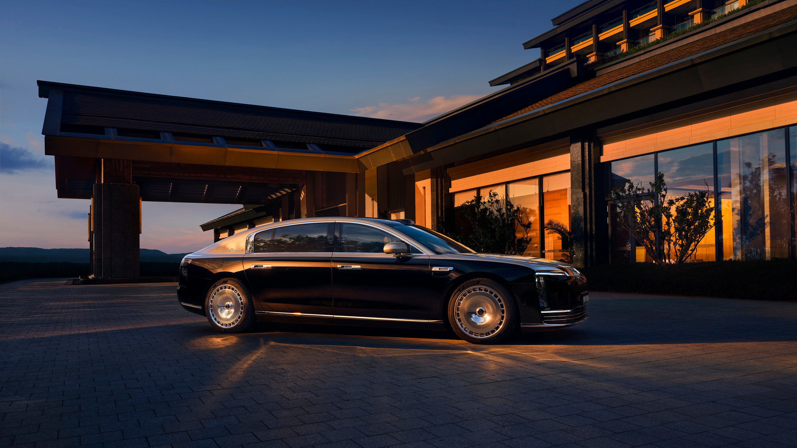 Удар по «німцях»: розкішний седан від Huawei та JAC обігнав за продажами BMW та Mercedes - фото 3