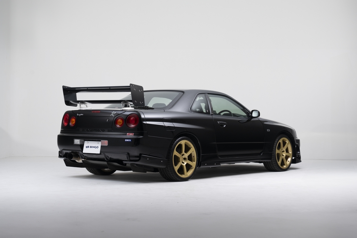 Рідкісний Nissan Skyline GT-R R34 від Tommykaira виставили на продаж: очікується рекордна ціна - фото 2