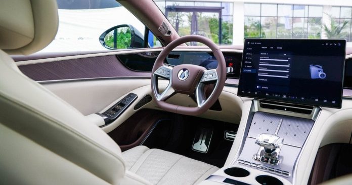 Експерти визначили топ-7 найочікуваніших автомобільних прем’єр 2026 року