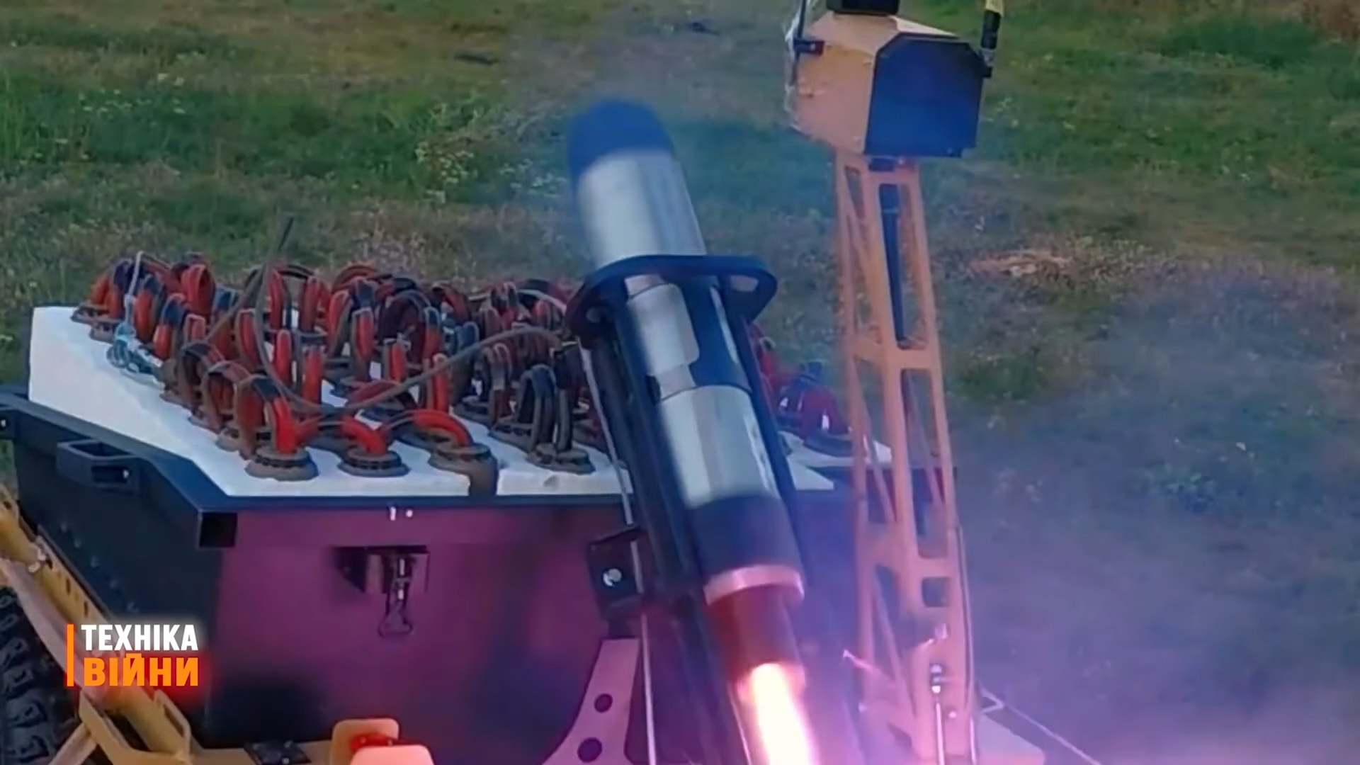 Українці створили робота-камікадзе для мінних полів: Sirko-S1 з "Тропією" вміє прокладати шлях там, де раніше гинули сапери