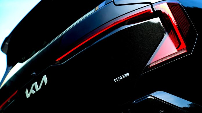 Kia вже працює над оновленням для кросовера EV5: перші подробиці