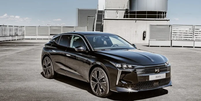 Французький конкурент Audi та BMW вже в Україні