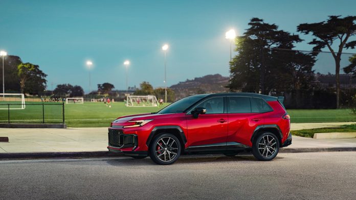 Новий RAV4: японці залишили найкраще для себе