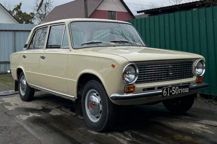 40-річна Копійка майже без пробігу: ціна дивує