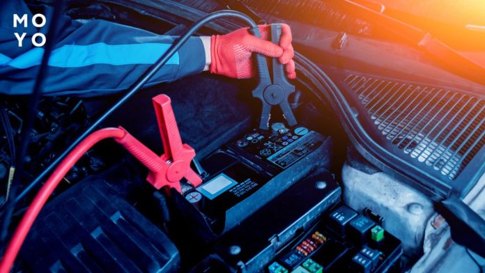 Зарядка акумулятора взимку: як не вбити батарею