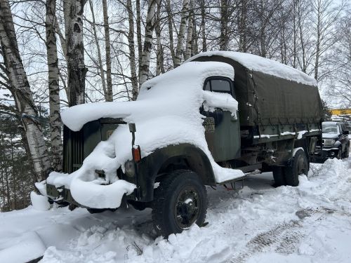 На фронт готують вантажівки, що не бояться морозів