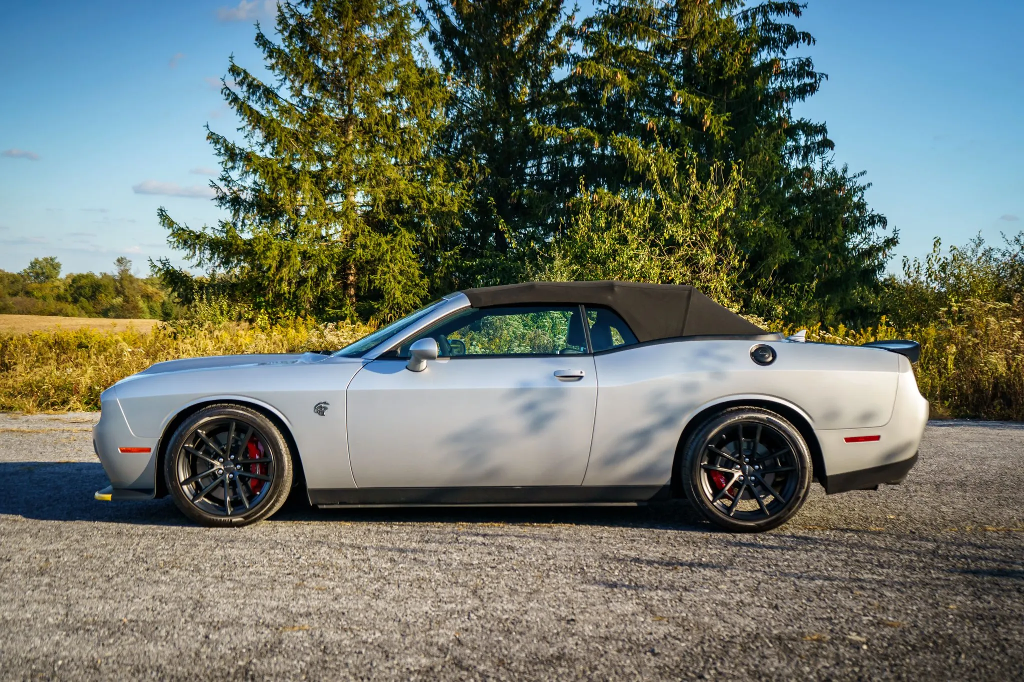 Ексклюзивний Dodge Challenger Hellcat перетворили на кабріолет: чому це стало помилкою на 37 тисяч доларів - фото 3