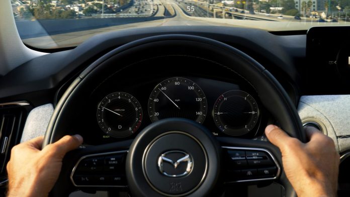 Ремонт не допоміг? Mazda CX-90 знову під слідством через проблеми з кермовим управлінням Ремонт не допоміг? Mazda CX-90 знову під слідством через проблеми з кермовим управлінням