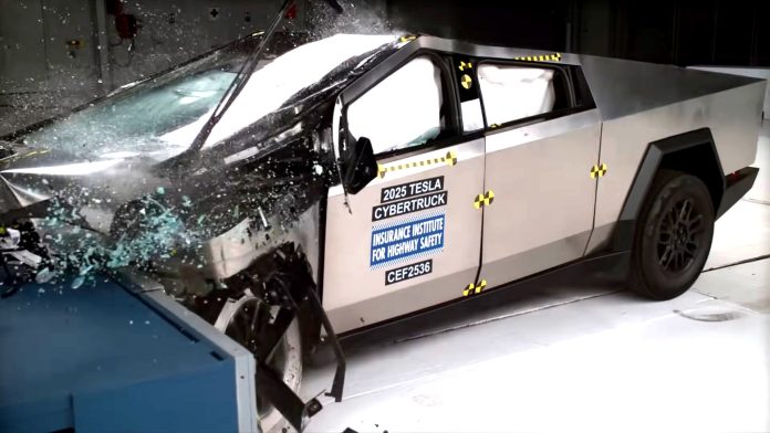 Смертельна ДТП за участю Tesla Cybertruck: родина загиблого вимагає заборонити 