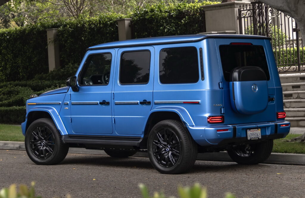 Mercedes намагається врятувати продажі електричного G-Class суттєвими знижками - фото 2