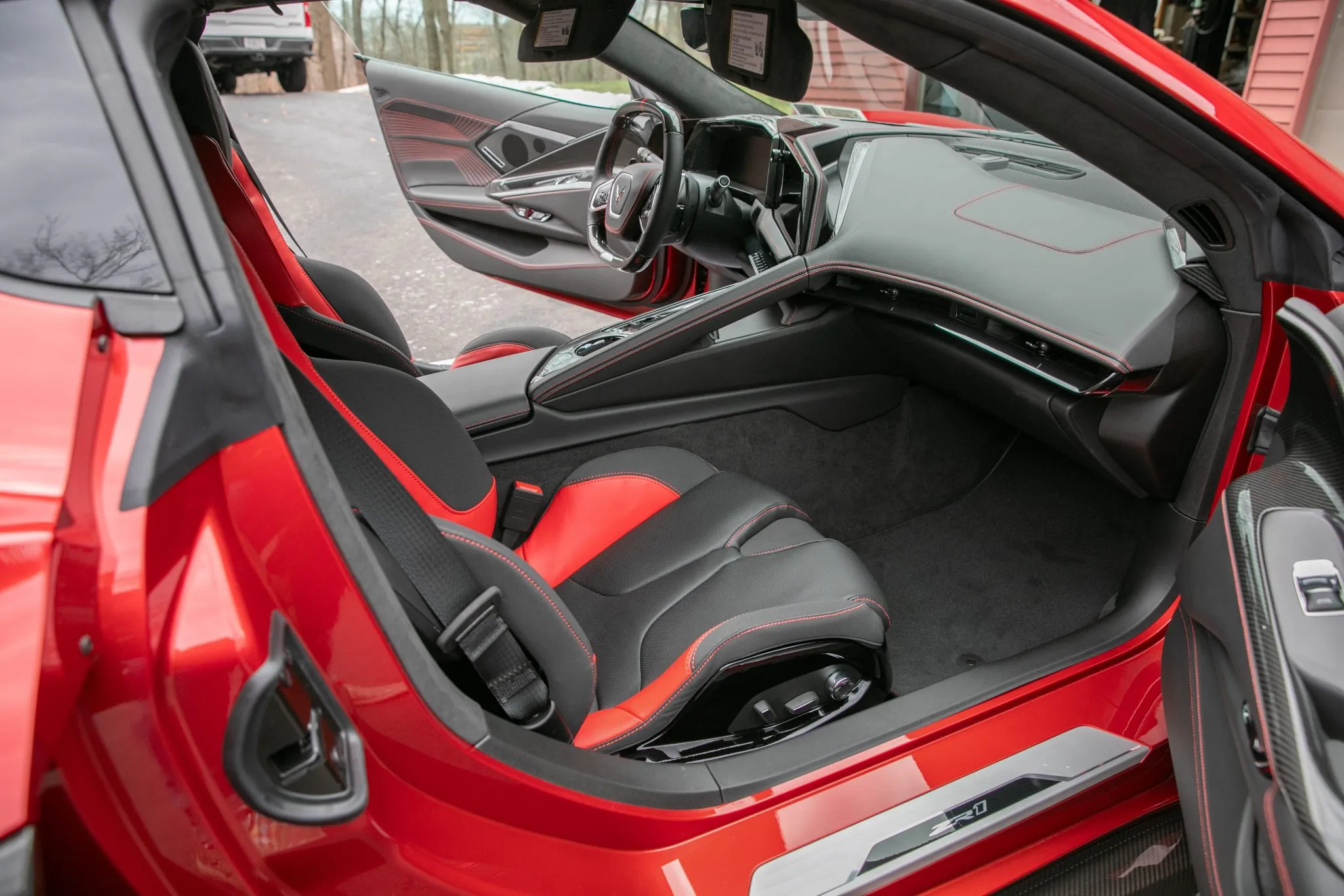 Ажіотаж спадає: ціни на новий Chevrolet Corvette ZR1 на аукціонах почали знижуватись - фото 4