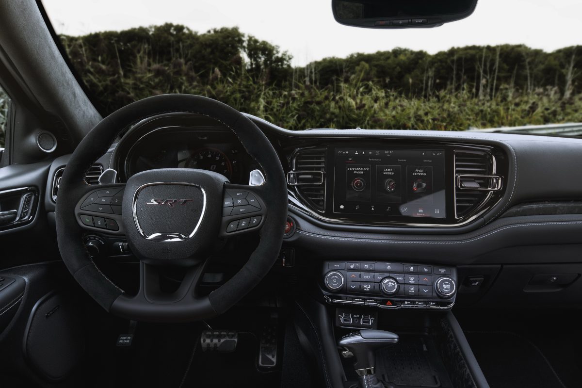 Власники Dodge Durango Hellcat програли суд проти автовиробника через відновлення виробництва - фото 2