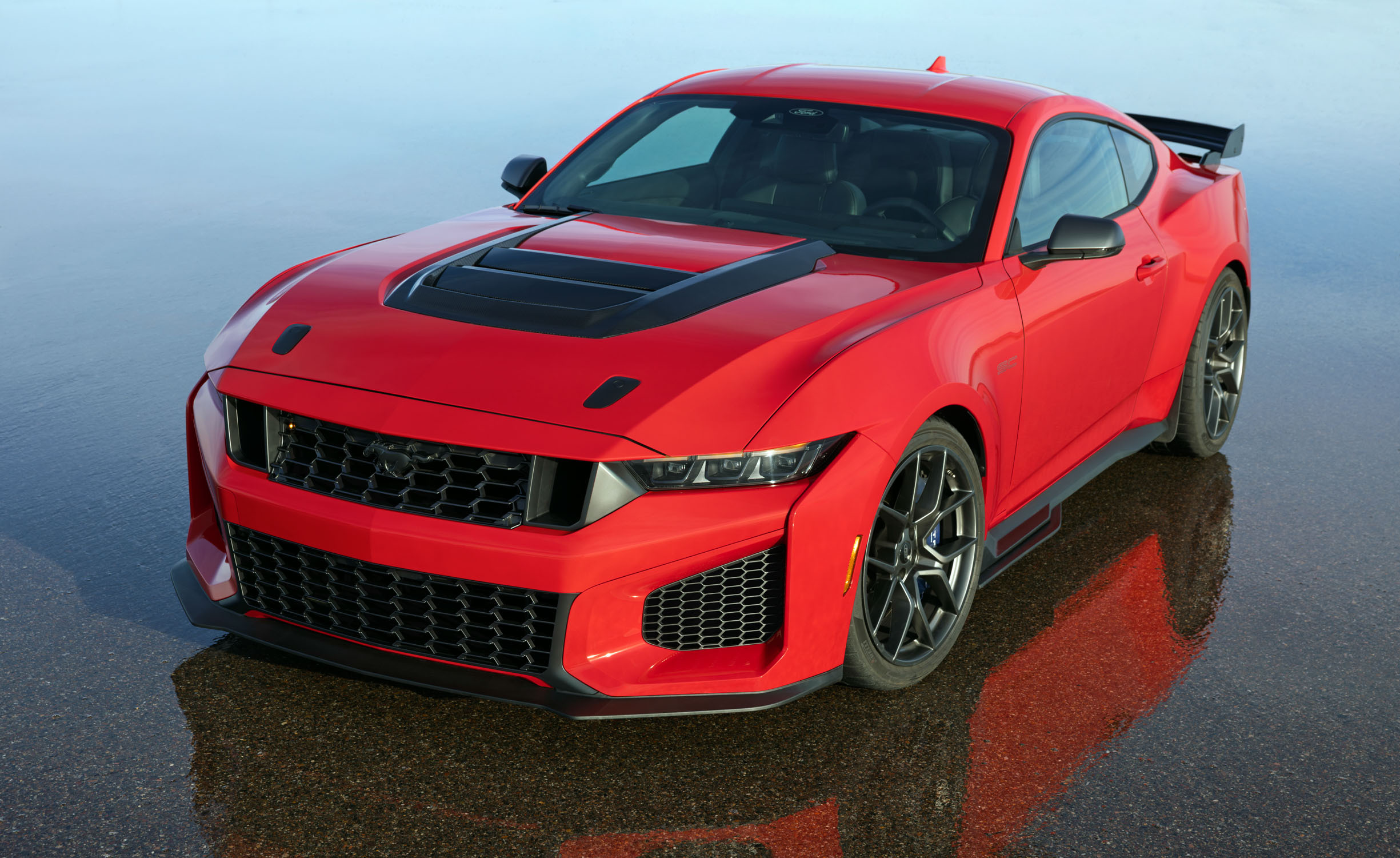 Представлено Ford Mustang Dark Horse SC 2026: технології суперкара GTD у більш доступному форматі - фото 2