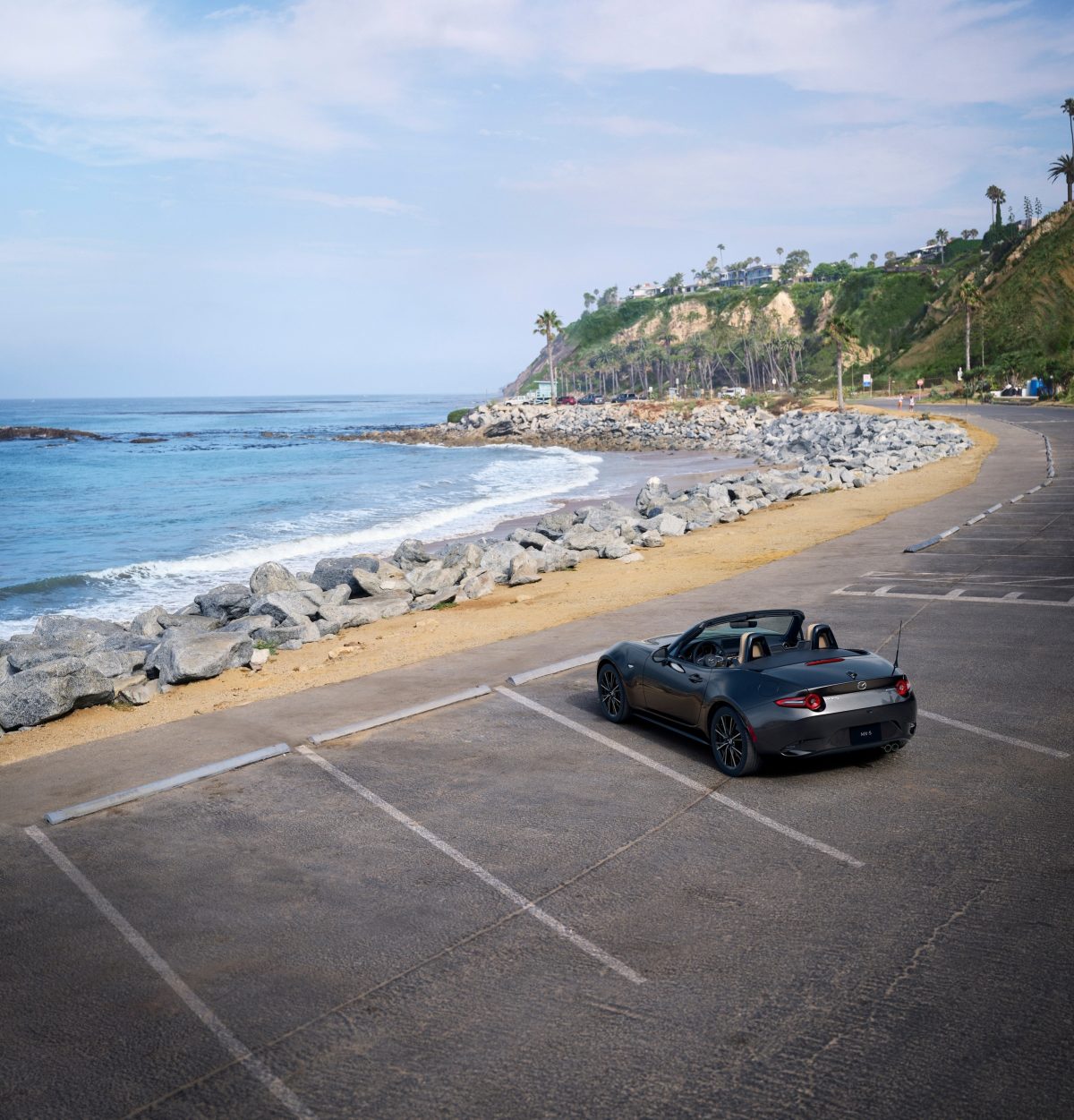 Mazda оновила культовий родстер MX-5 Miata для 2026 модельного року: деталі та ціни - фото 6