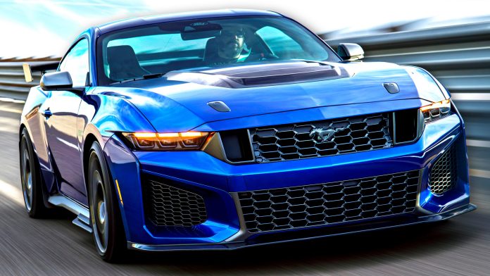 Ford виставляє на аукціон перший Mustang Dark Horse SC: ексклюзивний лот для благодійності