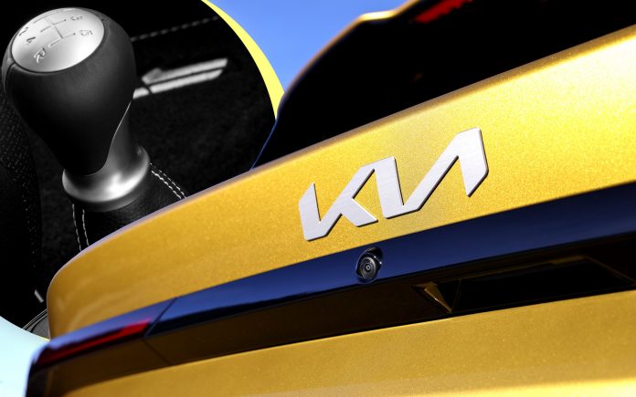 У Kia розповіли, чи отримає новий хетчбек K4 механічну коробку передач