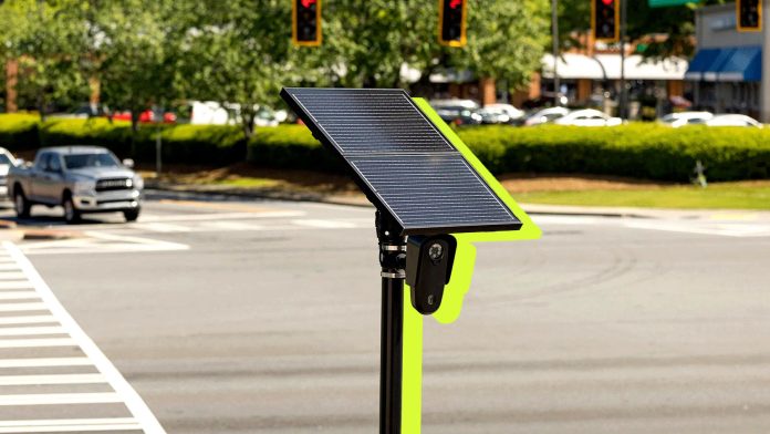 Скандал у США: поліцейські використовують камери контролю трафіку для особистого стеження за водіями Скандал у США: поліцейські використовують камери контролю трафіку для особистого стеження за водіями