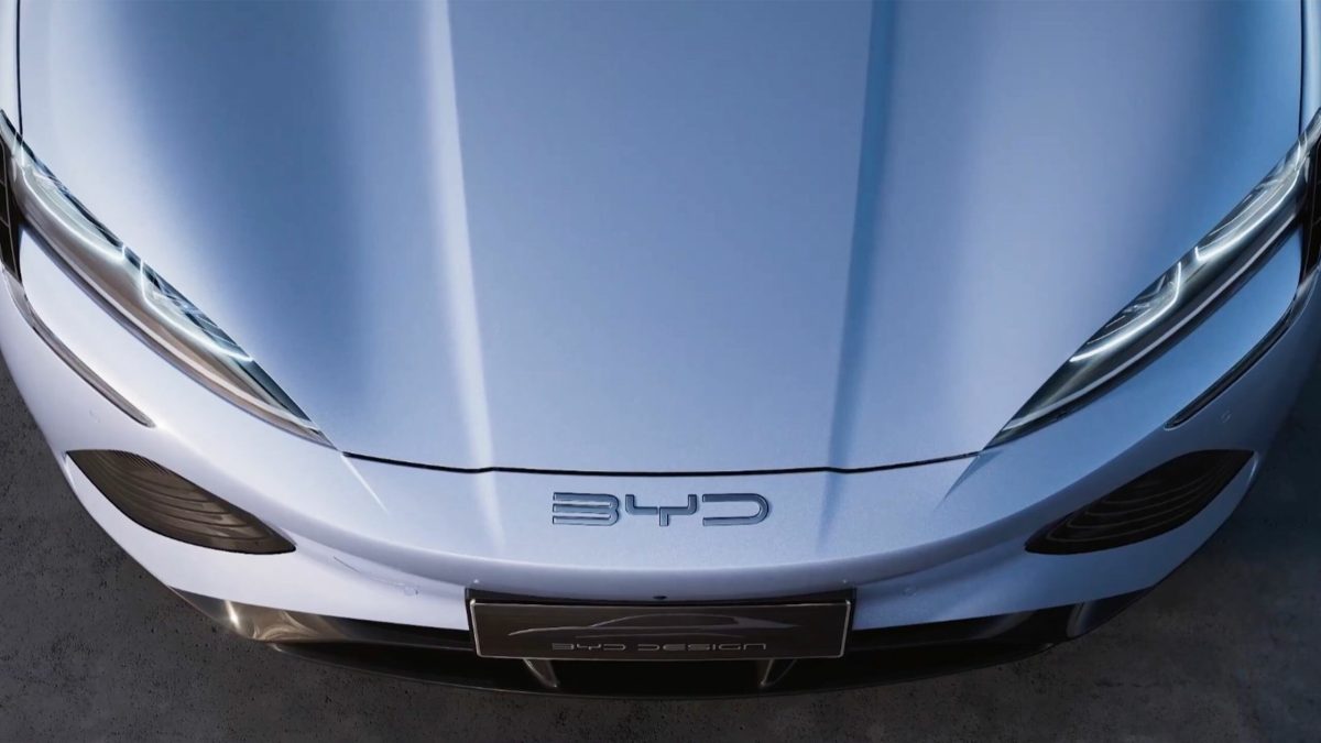 Новий король Китаю: бюджетний електрокар Geely скинув Tesla Model Y з вершини рейтингу продажів - фото 2