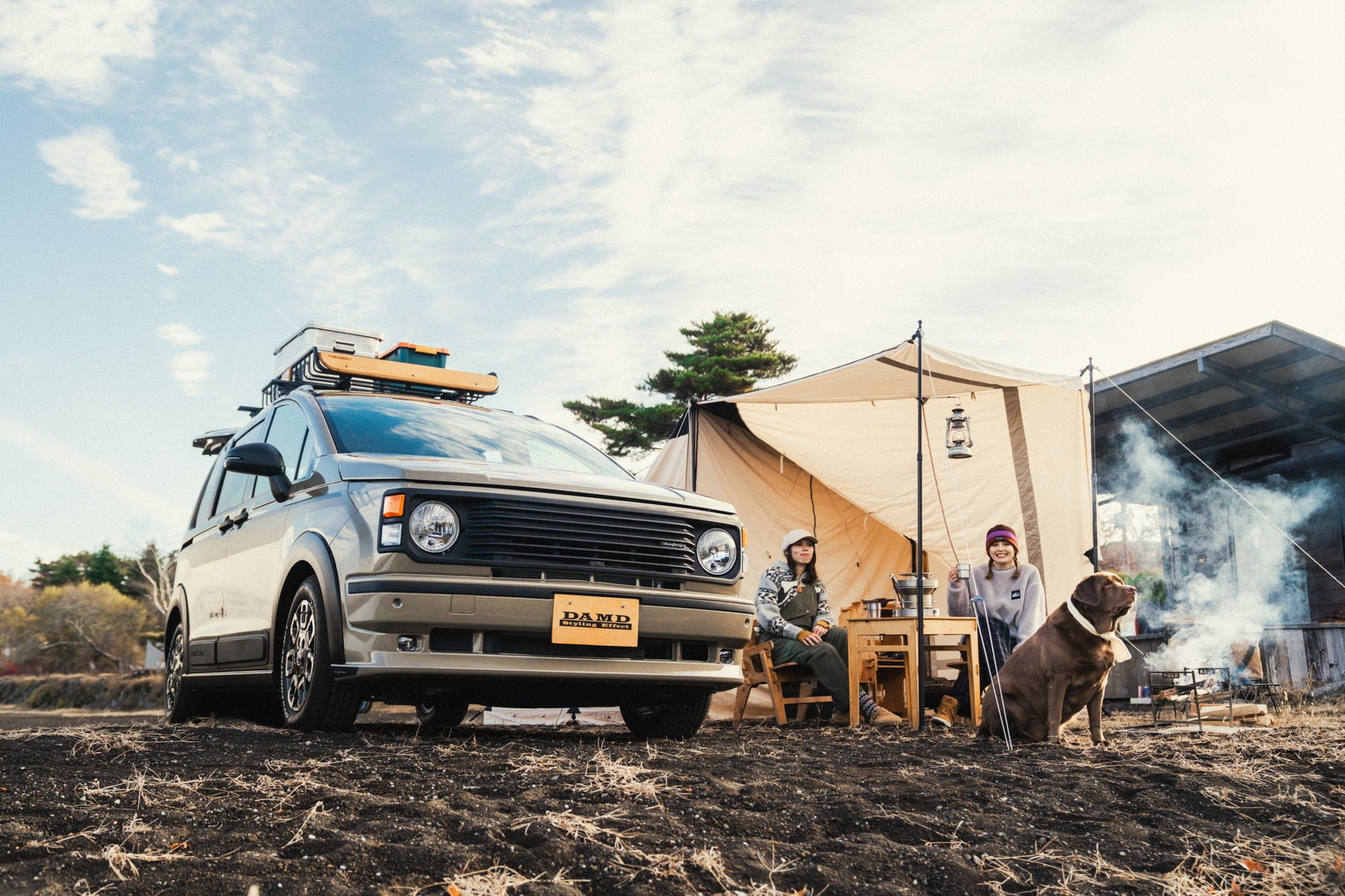 Японці зробили з нових Honda Freed та Stepwgn стильні американські вени 80-х - фото 3