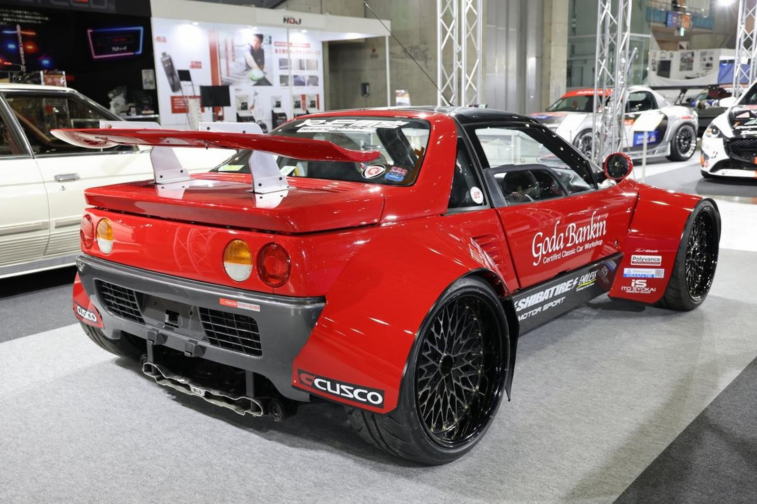 Шалений тюнінг: крихітний Autozam AZ-1 перетворили на 402-сильного монстра з роторним двигуном - фото 1