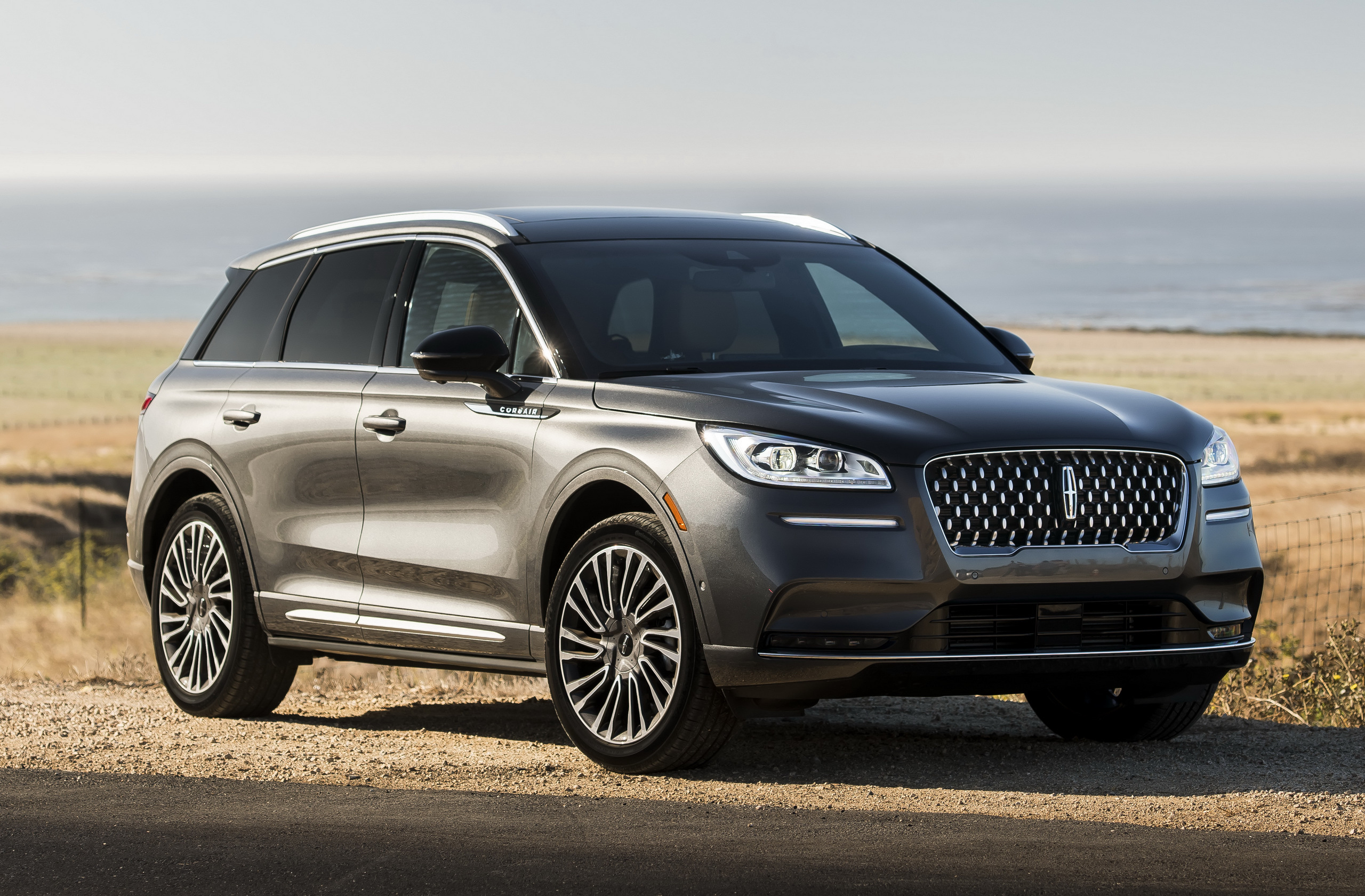 Ford розпочав рік з масштабного відкликання: понад 450 тисяч авто мають ризик загоряння - фото 2