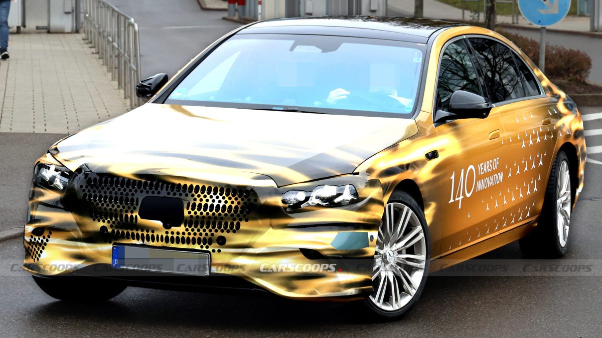 У мережу злили фото нового Mercedes-Benz S-Class за мить до прем’єри - фото 1