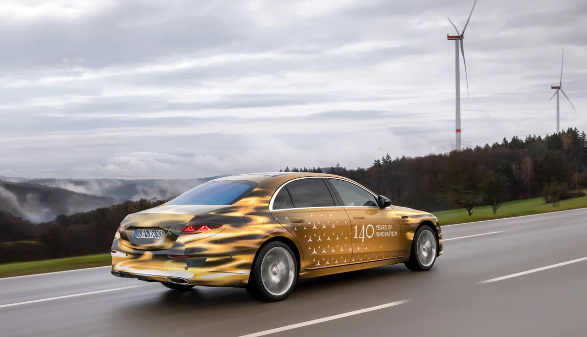 У мережу злили фото нового Mercedes-Benz S-Class за мить до прем’єри - фото 3