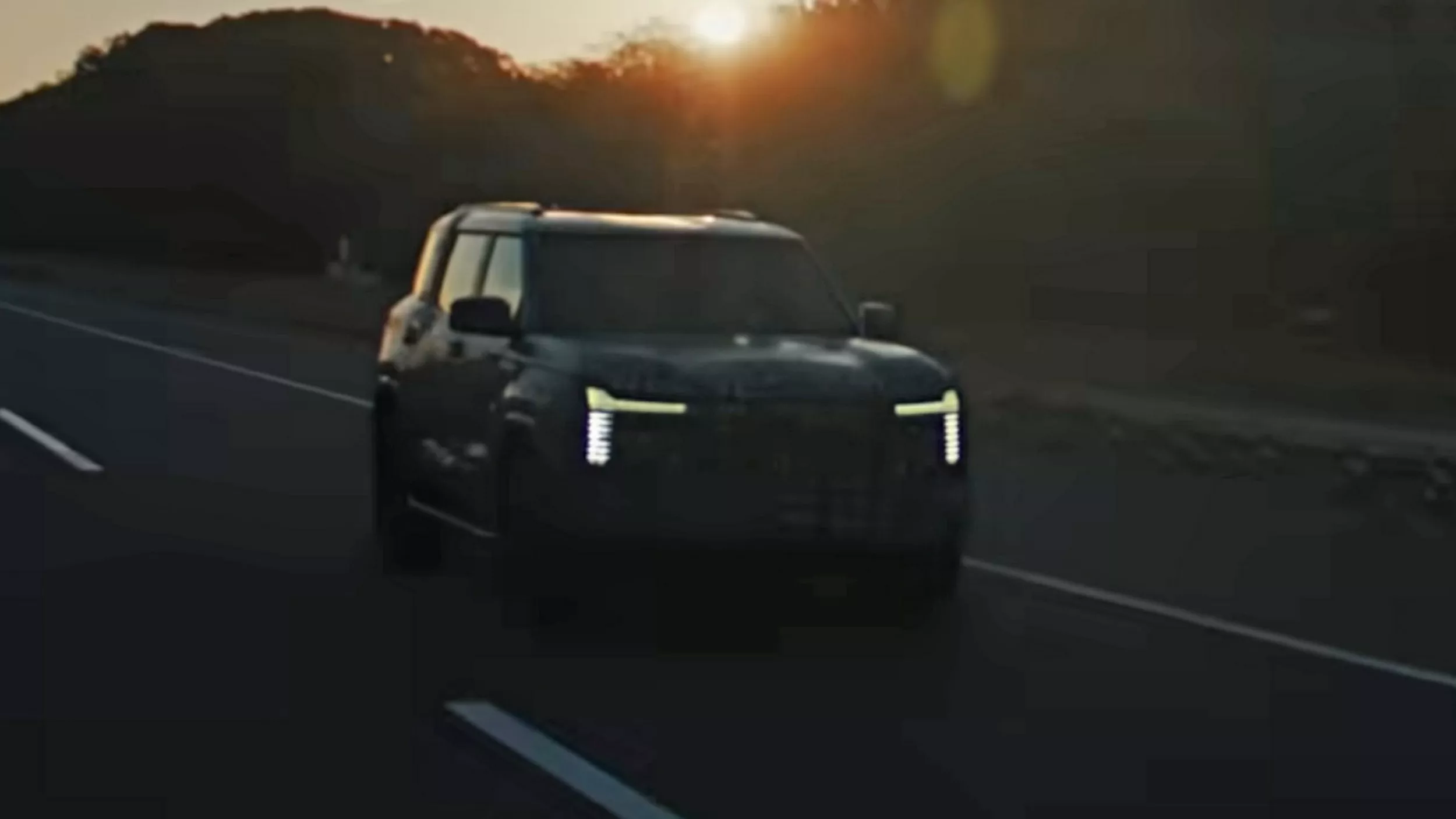 Офіційно: Mitsubishi повертає культовий позашляховик Pajero у 2026 році! - фото 3