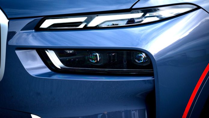 Дилери BMW вимагають від компанії створення гігантського позашляховика X9