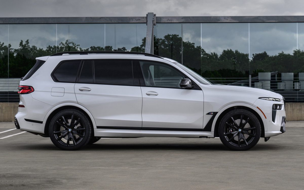 Дилери BMW вимагають від компанії створення гігантського позашляховика X9 - фото 2