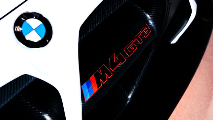 BMW встановила історичний рекорд продажів у США, але попит на електромобілі обвалився BMW встановила історичний рекорд продажів у США, але попит на електромобілі обвалився