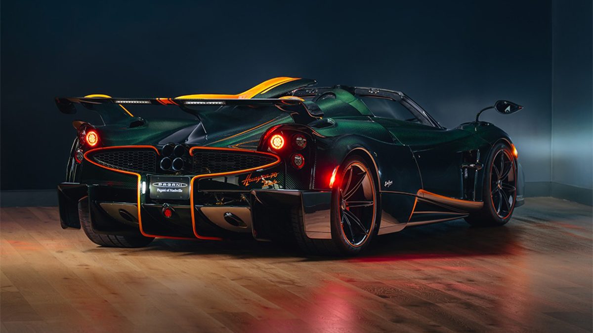 Pagani представила лімітовану Huayra 70 з механічною КПП на честь ювілею засновника - фото 1