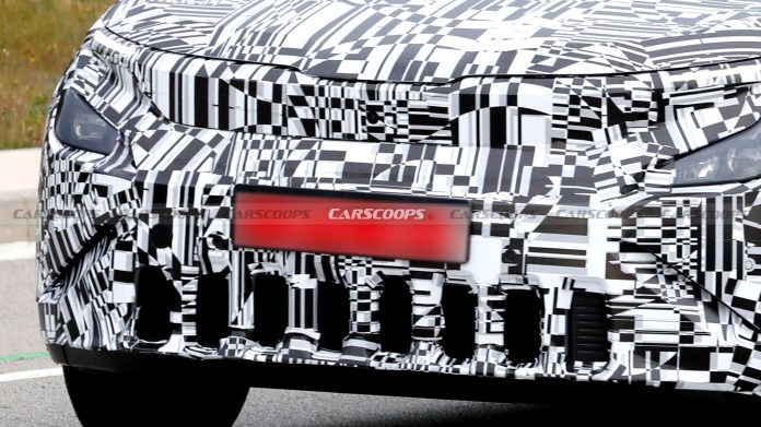 Новий доступний електрокросовер Skoda Epiq вийшов на тести: дизайн та характеристики