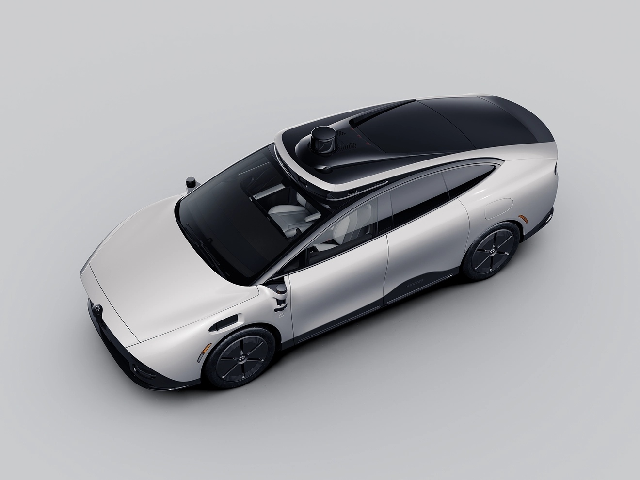 Представлено перше у світі складне кермо для безпілотників: воно ховається в панель - фото 4