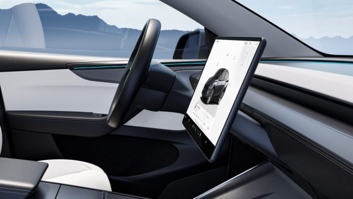 Tesla змінює правила гри: власникам дали останній шанс перенести автопілот FSD на нове авто