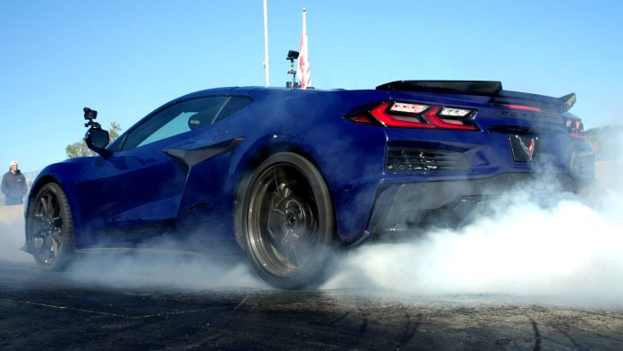 Chevrolet Corvette ZR1X шокував світ: новий рекорд розгону на звичайному бензині