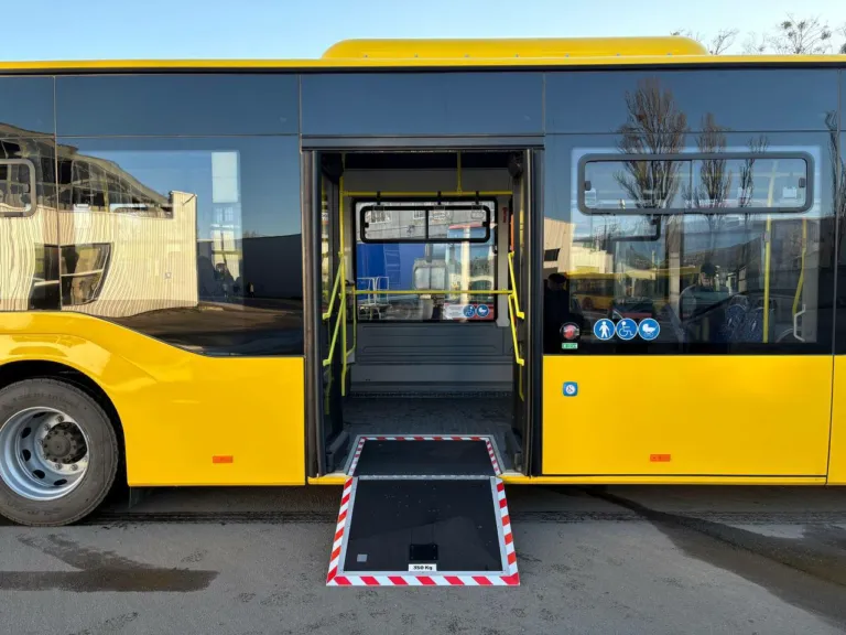 Нові автобуси для столиці: де їх можна зустріти